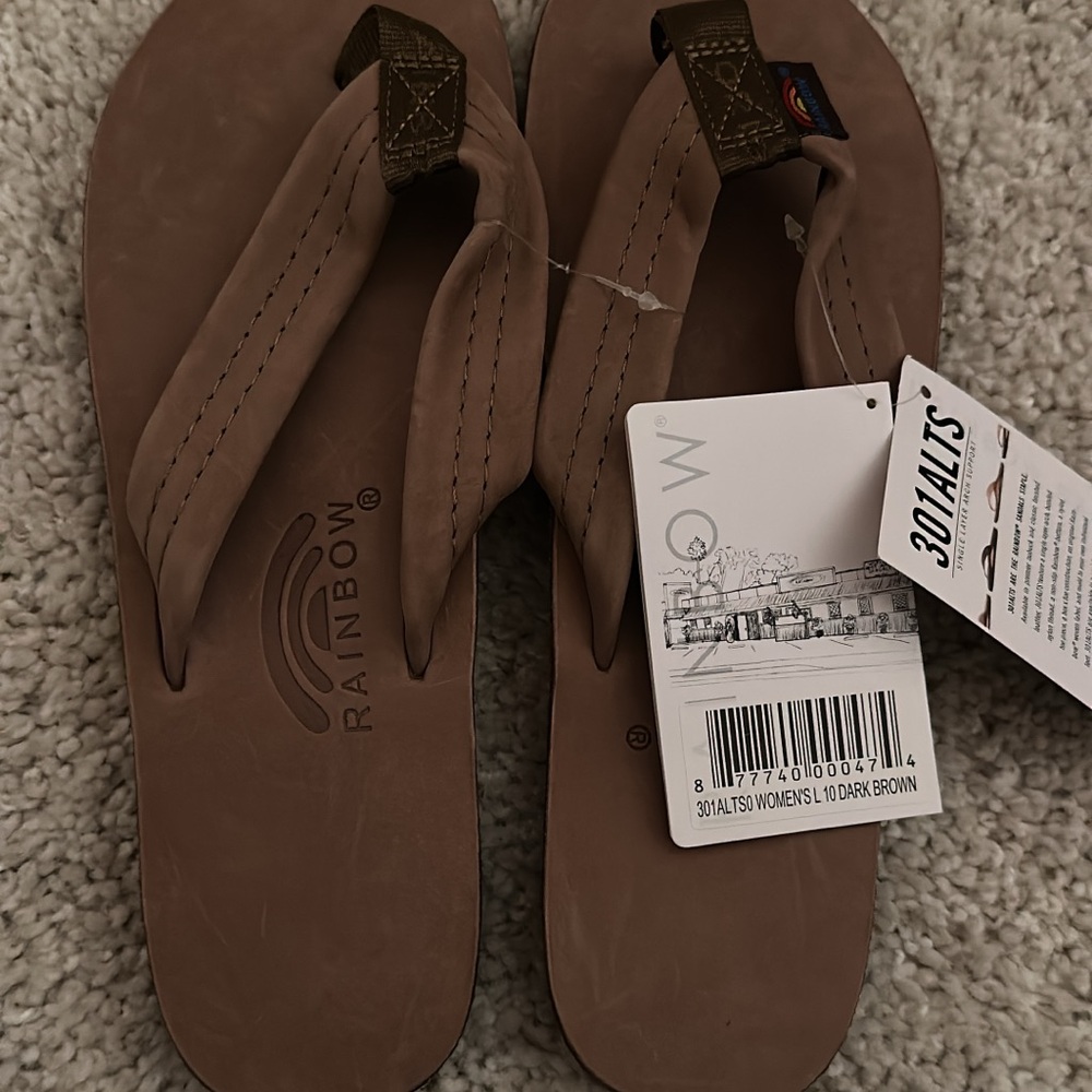 301 ALTS Rainbow Brown Flip Flops NWT SIZE 10